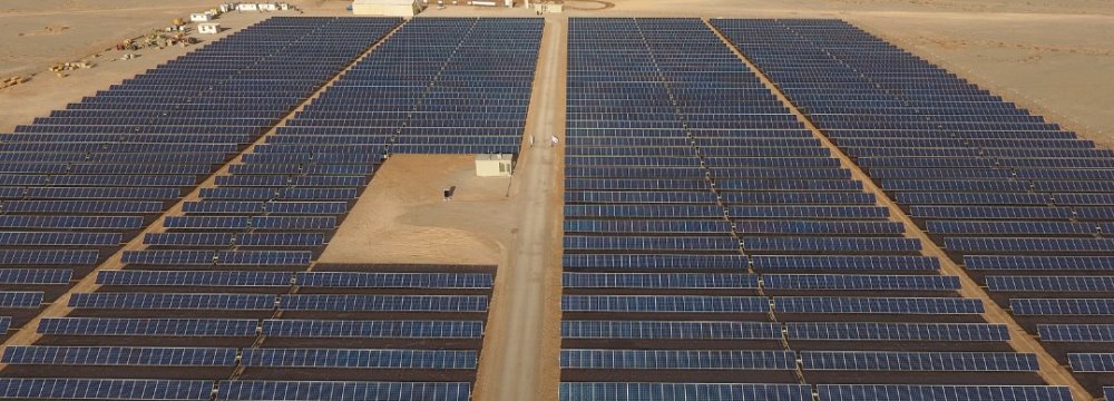 Iran’s First Solar Thermal Power Plant Under Construction in Yazd – EQ Mag Pro