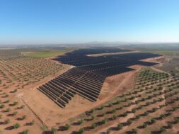 FRV starts power production at 138-MW solar park in Spain