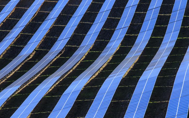 Jinko Power makes winning bid for 300-MW Saudi solar project – EQ Mag Pro