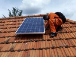 Africa’s off-grid solar sector seeks to rebuild after pandemic shock