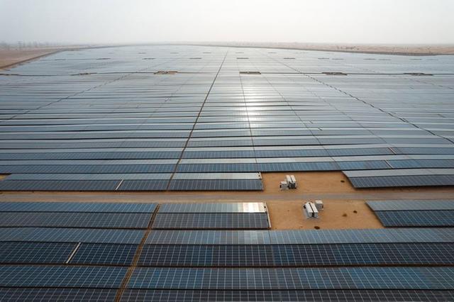 EWEC issues RFP for Al Ajban Solar PV IPP in Abu Dhabi – EQ Mag Pro