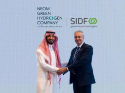 NEOM firm signs credit facility deals with banks for green hydrogen plant